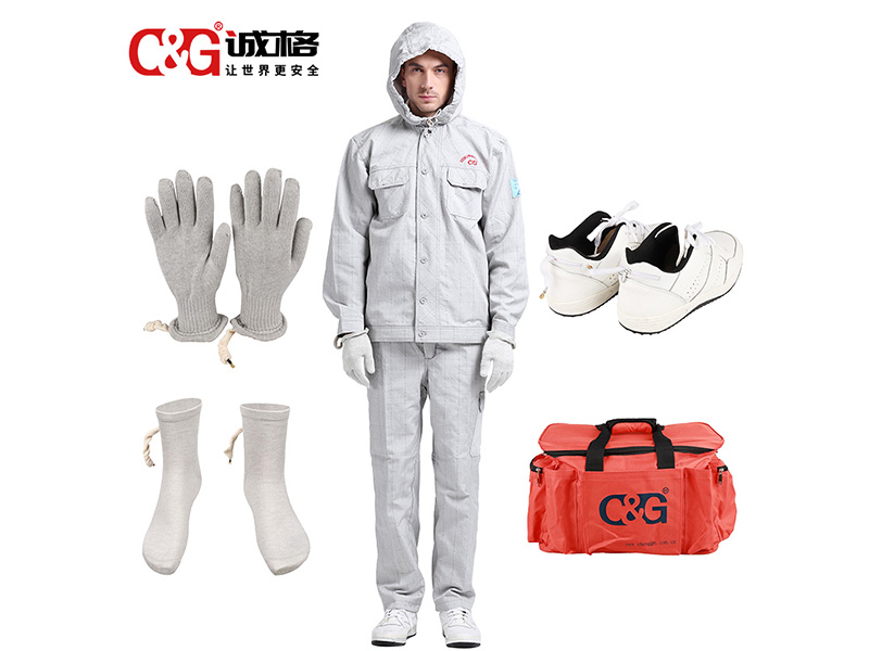防靜電防護服的（de）材質與使用場景